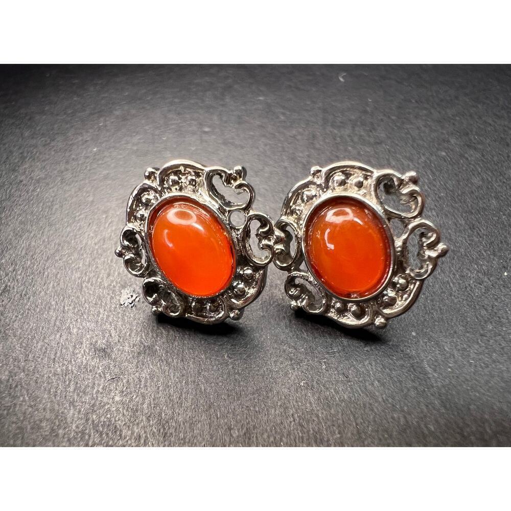 Carnelian stainless steel stud earrings - Picture 2 of 11